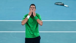 英足总杯16强｜ 主场斗村民誓向卫冕挺进 曼联要紧抓救命稻草