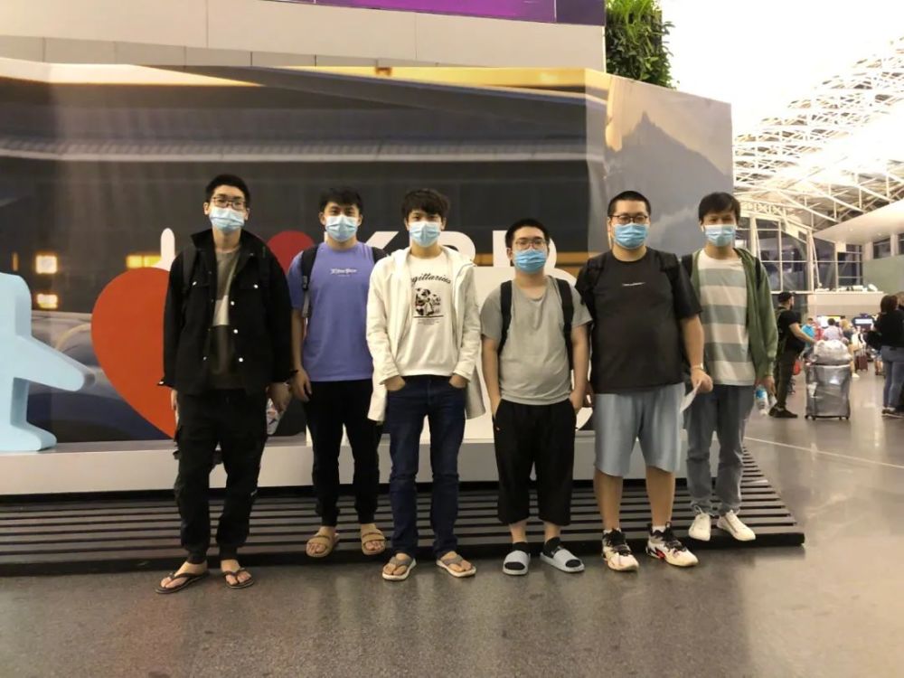 像点燃了A
